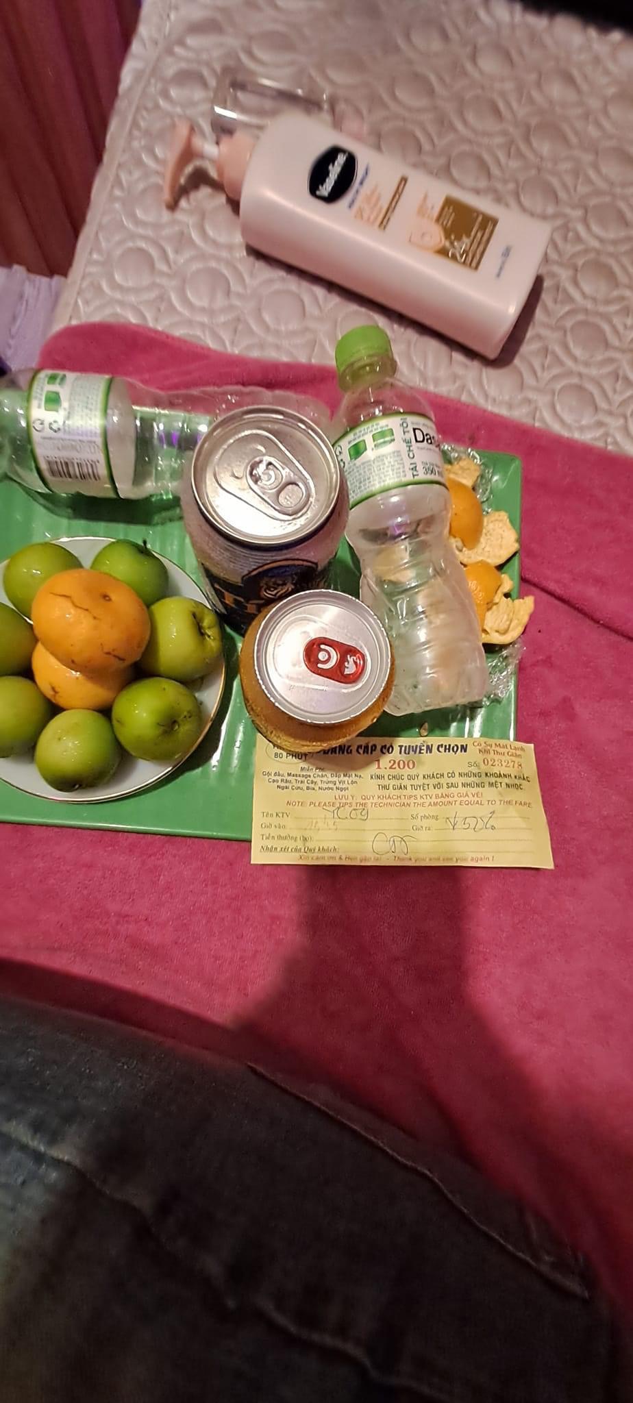 6C1430FD 04DA 489B A4E0 B39CC4DBD4DE