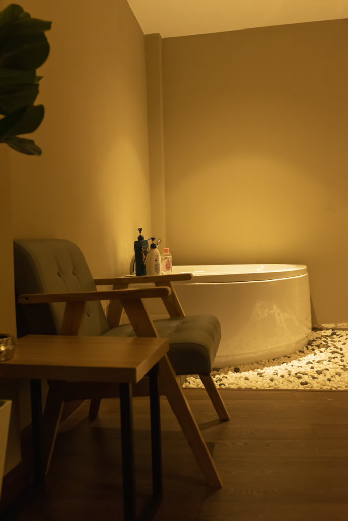 DSC 7268 003 684x1024