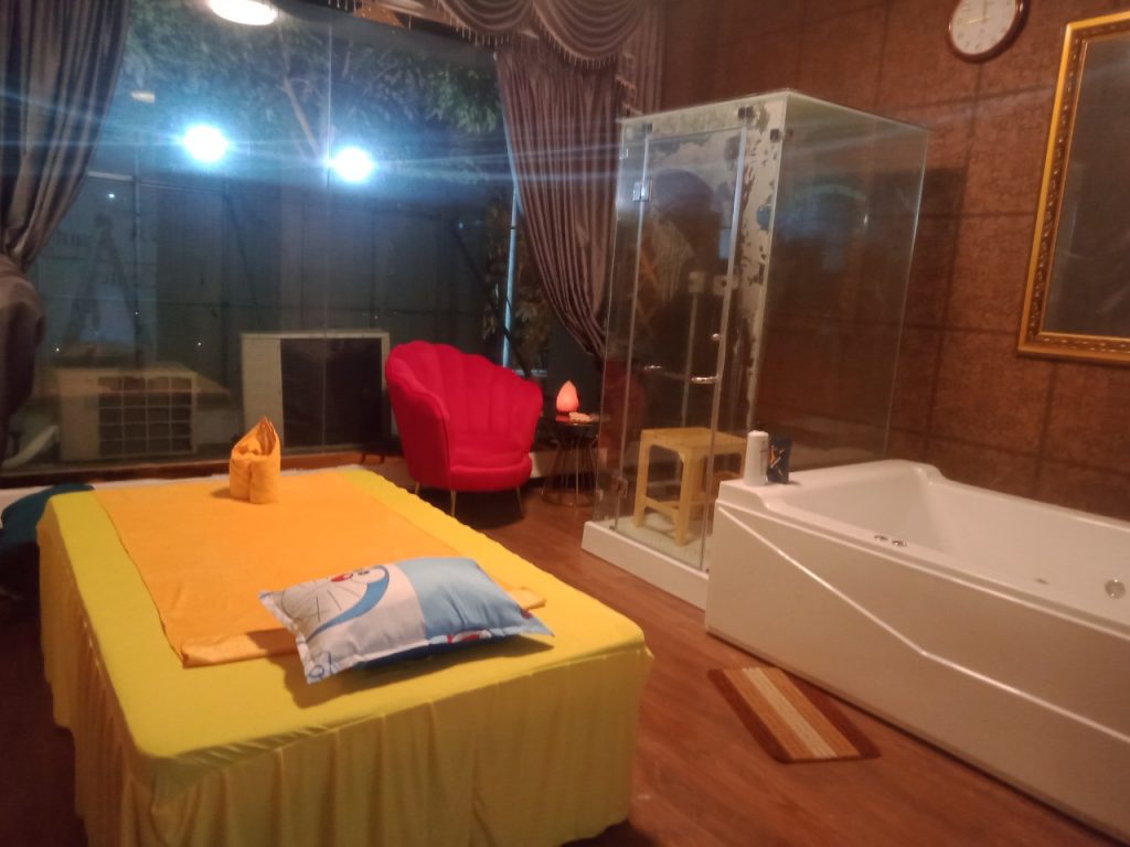 Z2388776922010 3a58a2a188ea3c7b18c4eaa7d8815c90 1024x768