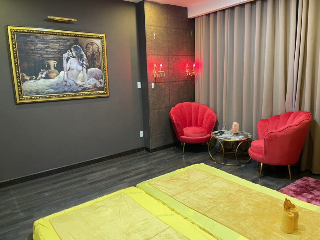 Z2388776960072 5e1115b75d1e0e1f81f0217dad58018b 1024x767