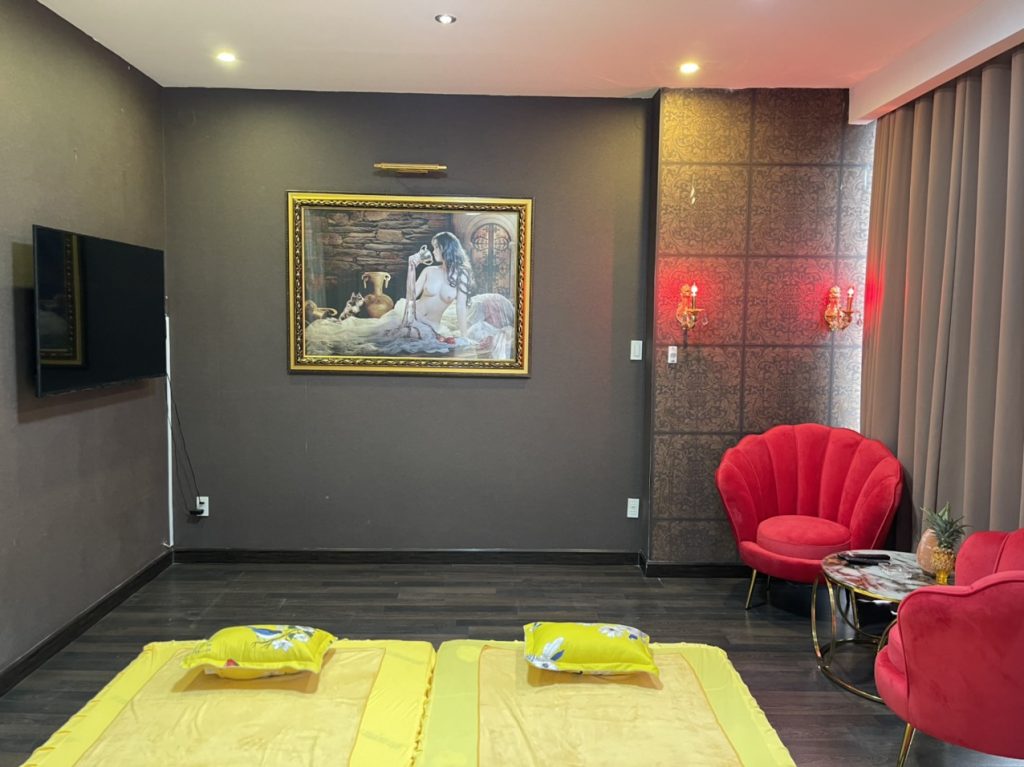 Z2389290937374 e4fce01ae0bd32a7c06398897963e058 1024x767