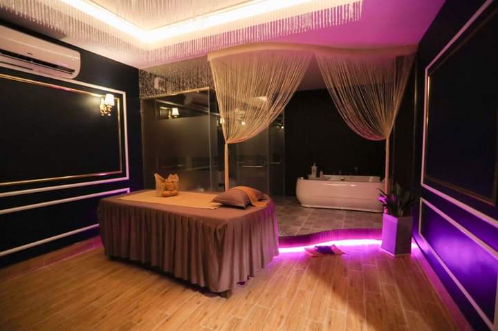 Z3739111764393 295910d4ae526514ca712c4b41e9e829