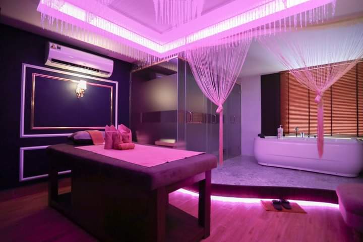 Z3739111767479 9fef3d4b3e2679093ddb0d66c34eb804